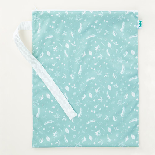 Reusable nappy waterproof bag from TotsBots